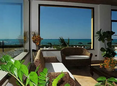 Antica Perla 4* San Leone