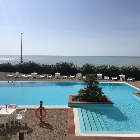 Antica Perla 4*